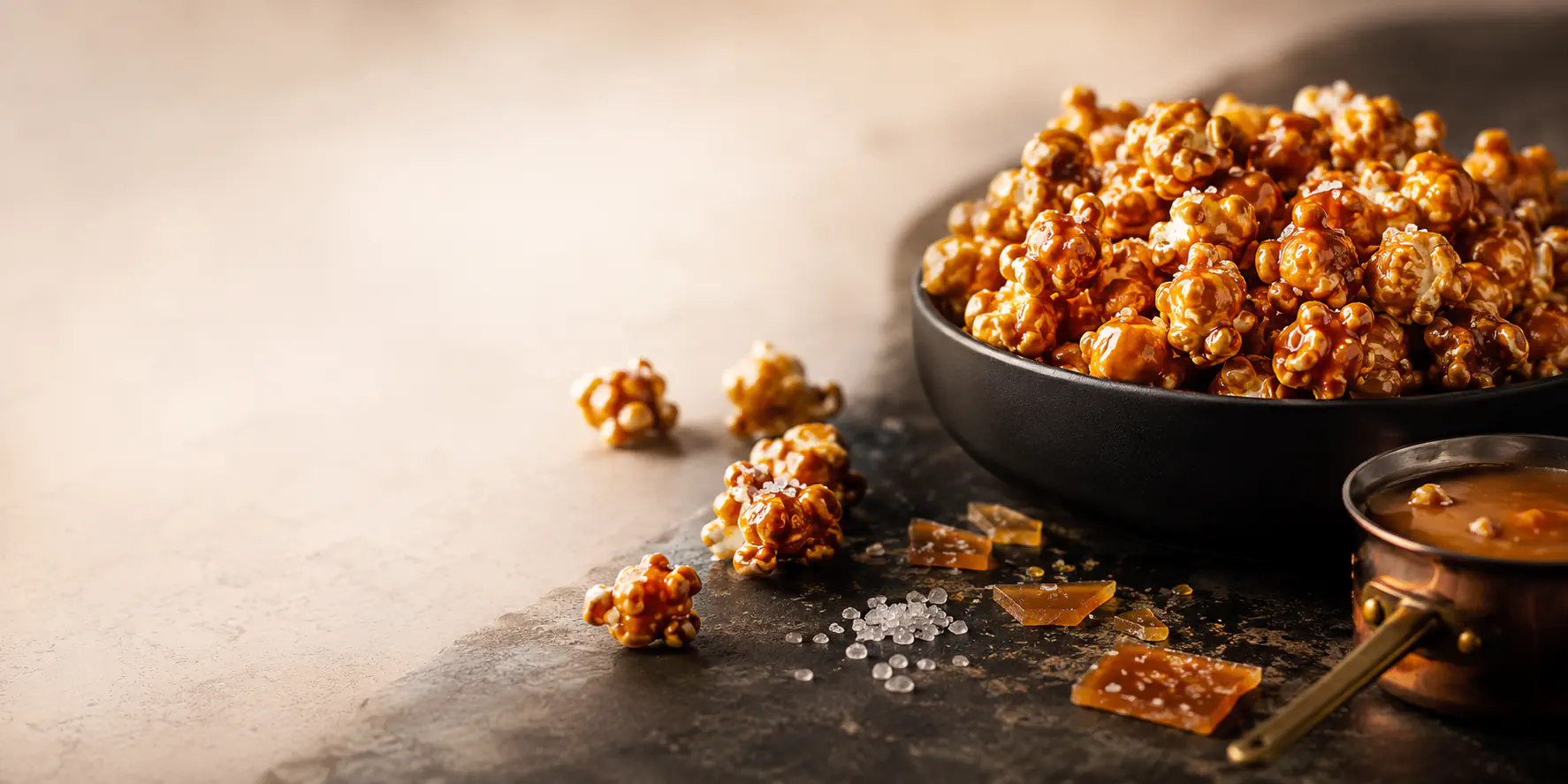Salted-Caramel-Popcorn